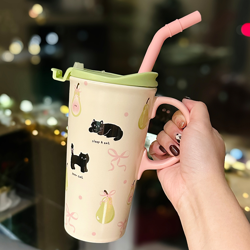 Adorable Cat Mug for Girls - 520ml Ceramic Cup with Straw, Cute Ton-Ton Design, Perfect for Everyday Use and Gifts