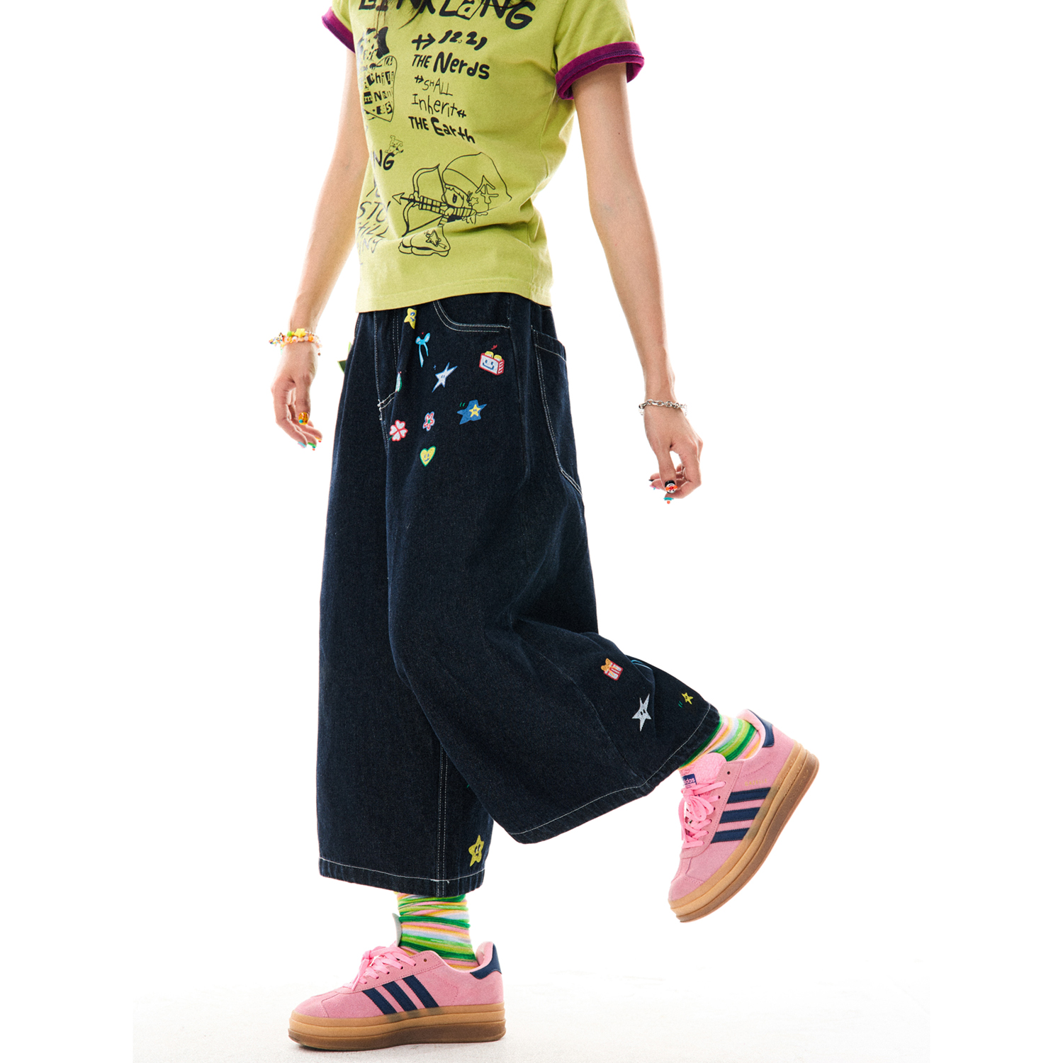 American Retro Cartoon Printed Denim Shorts for Women - Loose Fit, Versatile Seven-Point Wide-Leg Style