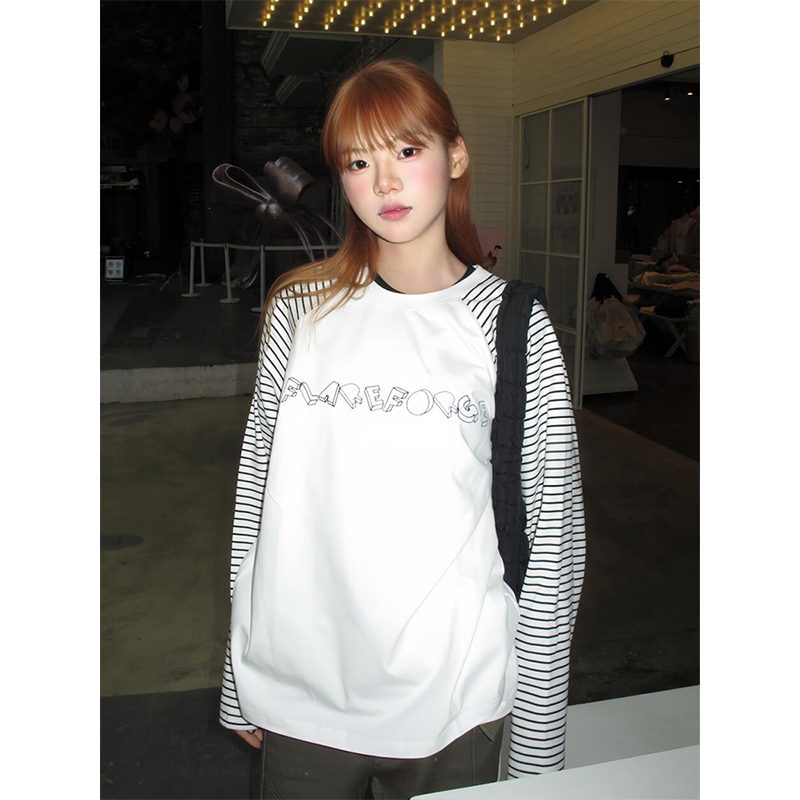 American Retro Patchwork Striped Raglan Long Sleeve T-Shirt for Women - Loose College Style Top, Trendy Early Spring Layer