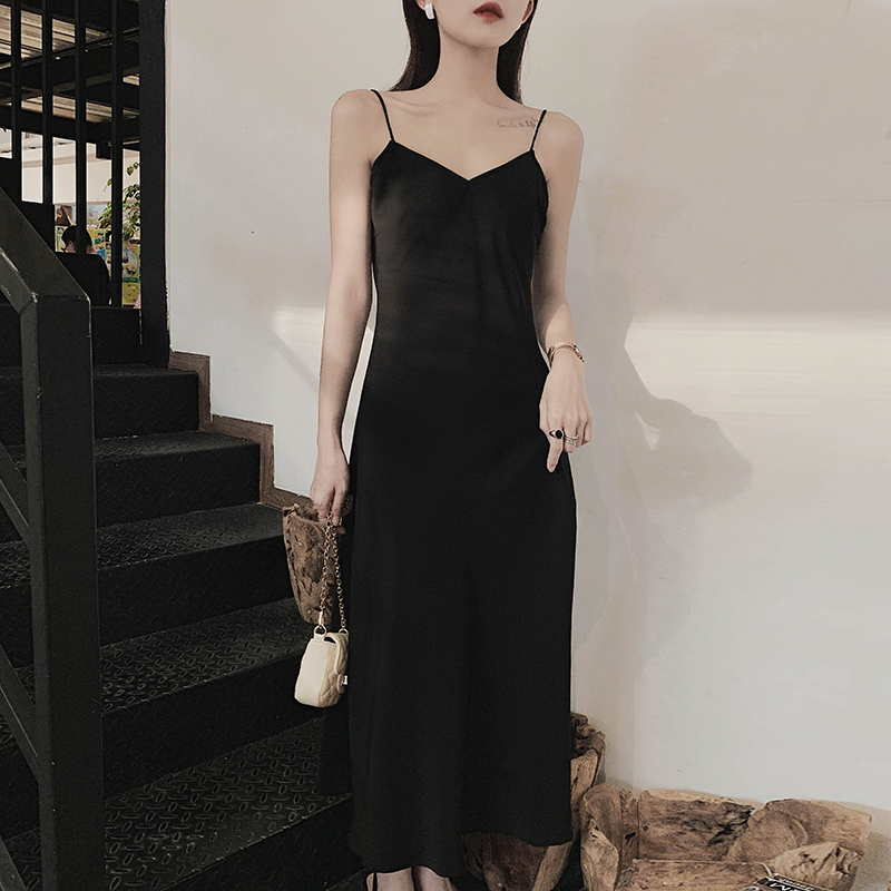 Asymmetrical Fishtail Spaghetti Strap Dress, Wrinkle-Resistant Chiffon, V-Neck, Mid-Length A-Line Dress for Spring and Summer