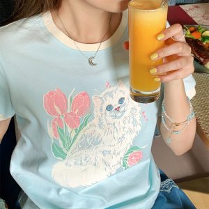 Blue Floral Printed Short Sleeve T-Shirt for Women - Vintage Loose Fit Retro Round Neck Top for Summer Fashion