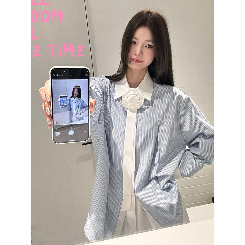 Blue Striped Spliced Shirt for Women, Loose-Fitting Spring Top, Slimming Sun Protection Jacket, Retro Chic Hong Kong Style