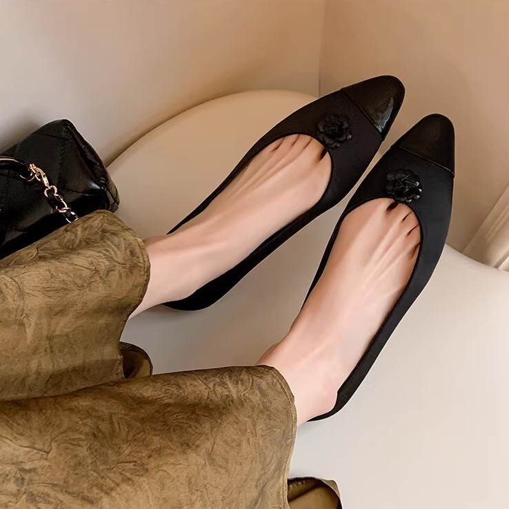 Elegant Satin Pointed Flat Shoes for Women - Fashionable Small Fragrant Camellia Design, Perfect for 90s and Y2K Styles