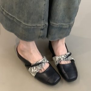 Genuine Leather Cowhide Style Closed-Toe Half Slippers for Women - Retro Slip-On Mules Sandals for Summer Outdoor Wear