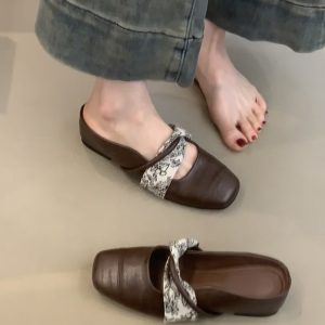 Genuine Leather Cowhide Style Closed-Toe Half Slippers for Women - Retro Slip-On Mules Sandals for Summer Outdoor Wear