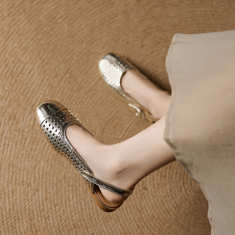 Genuine Leather Round Toe Woven Sandals for Women - Comfortable Low Heel Closed Toe Summer Footwear 2025, Versatile Style