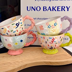 High-Quality Girls' Ceramic Drinking Cup with Underglaze Color and Spoon for Yogurt and Oatmeal Breakfast