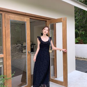 High-Waisted Black Floral Chiffon Long Dress with Slimming Square Neckline - Elegant Summer Vacation Style