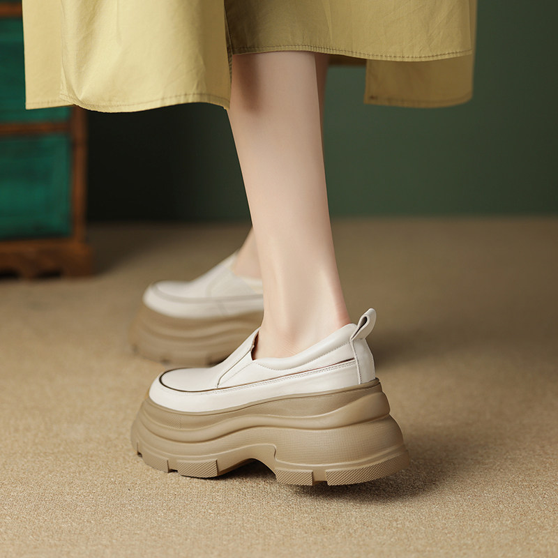 Italian-Style 8cm Soft Sole Genuine Leather Casual Thick-Soled Shoes for Ultimate Comfort