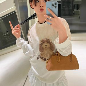 Korean Retro Little Dog Princess Print Long Sleeve T-Shirt - Casual Sun Protection Cover-Up in Pure Cotton for Women