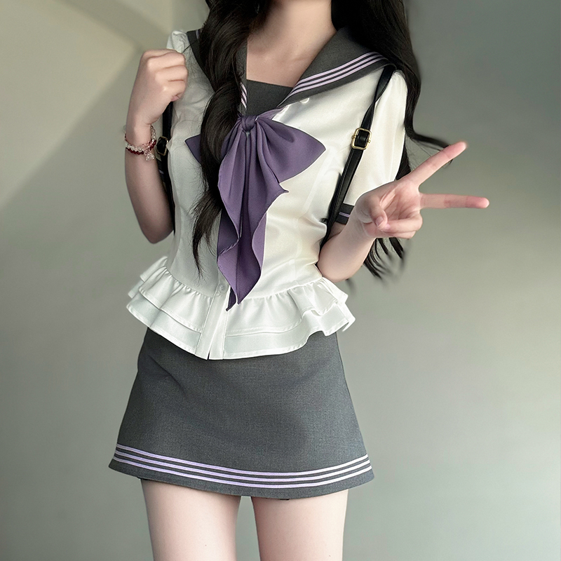 Korean-Style Pudding Bear Bodycon Top for Women - Slimming Summer Uniform in Sweet and Spicy College Style
