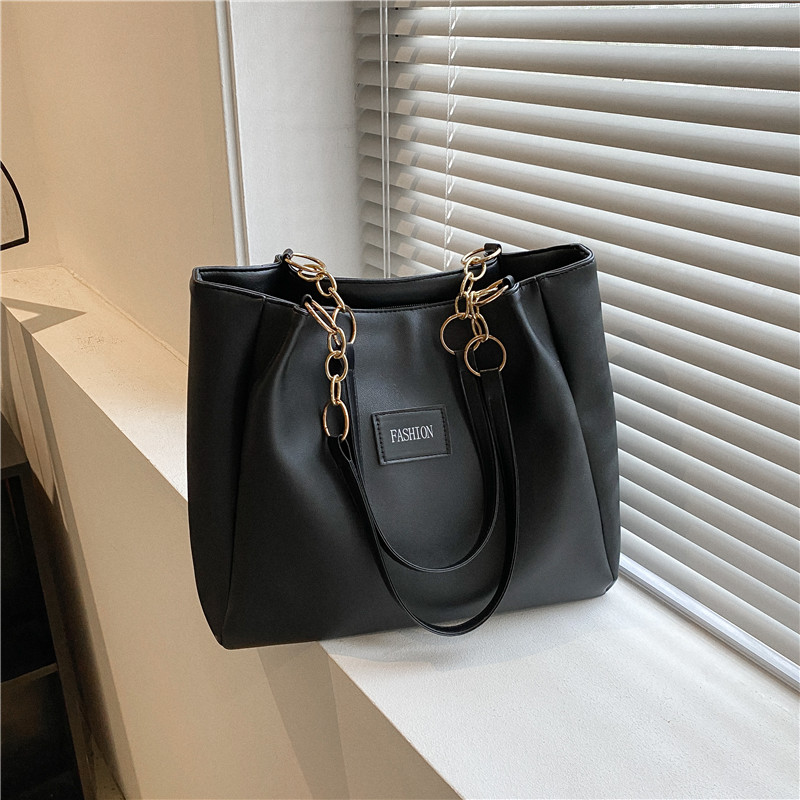 Large Capacity Summer Handbag for Women – Versatile High-End Shoulder Tote Bag for Commuting and Everyday Style 2025