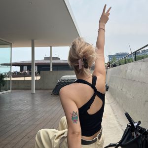 Plus Size Back Knot Cross Camisole - Unique Design Slim Fit Versatile Sports Top for Everyday Wear