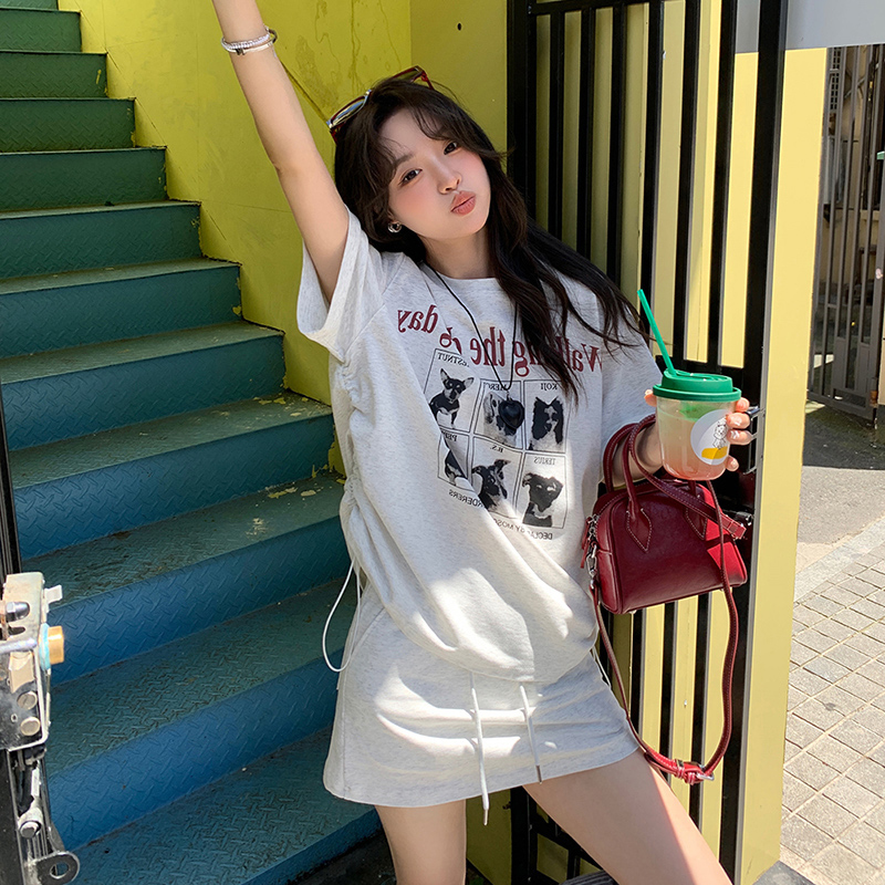 Plus-Size Cartoon Print Drawstring Short-Sleeve T-Shirt and High-Waisted Skirt Two-Piece Set - Trendy Summer Outfit for Women