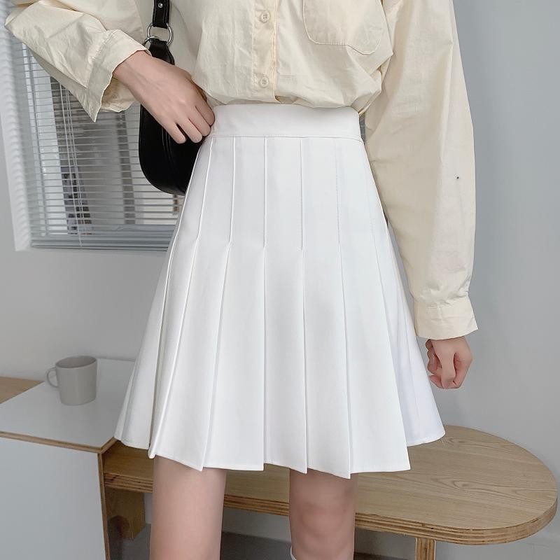 Plus Size Gray High-Waisted A-Line Pleated Skirt for Women - Slimming Short Solid Color Design with Sophisticated Style