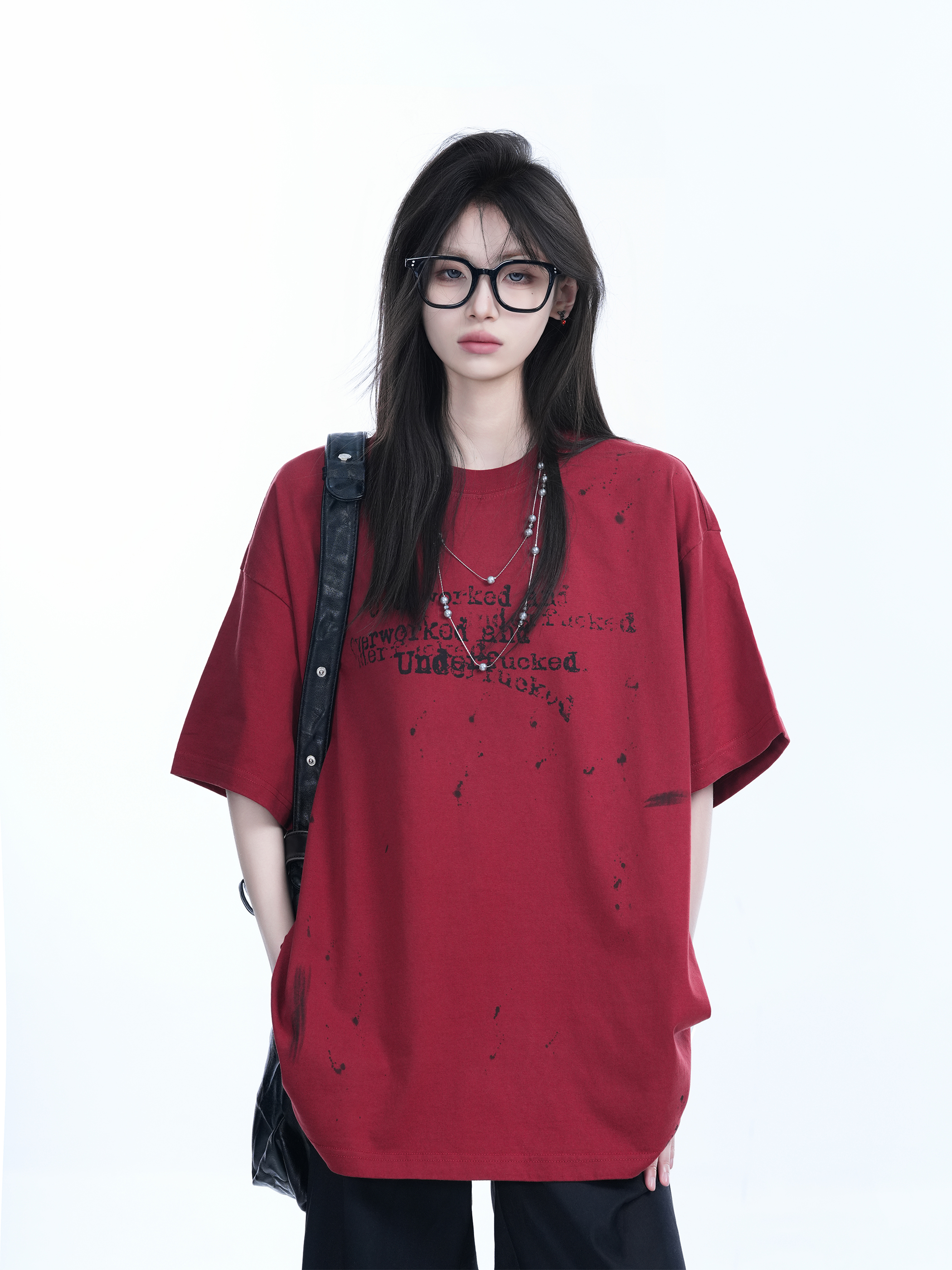 Red Ink Splash Design Short-Sleeve T-Shirt for Women - Trendy Summer Heavyweight Loose Fit, Casual Style