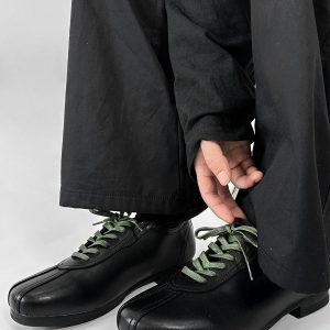 Retro Black Derby Shoes for Men - Soft-Soled Leather Flats, Casual British Style Commuting Footwear, Perfect for Everyday Wear