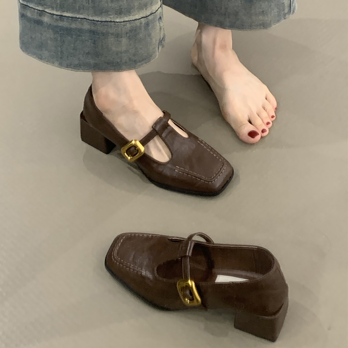 Retro Sheepskin High-Heeled Mary Jane Shoes - Square Toe, Chunky Heel, One-Strap Buckle, Elegant Commuter Style for Women