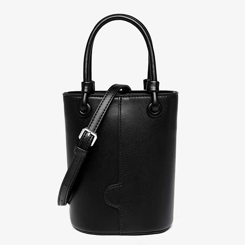 Retro Small-Volume Bucket Bag for Autumn/Winter - Versatile Shoulder & Crossbody Design with Enhanced Texture