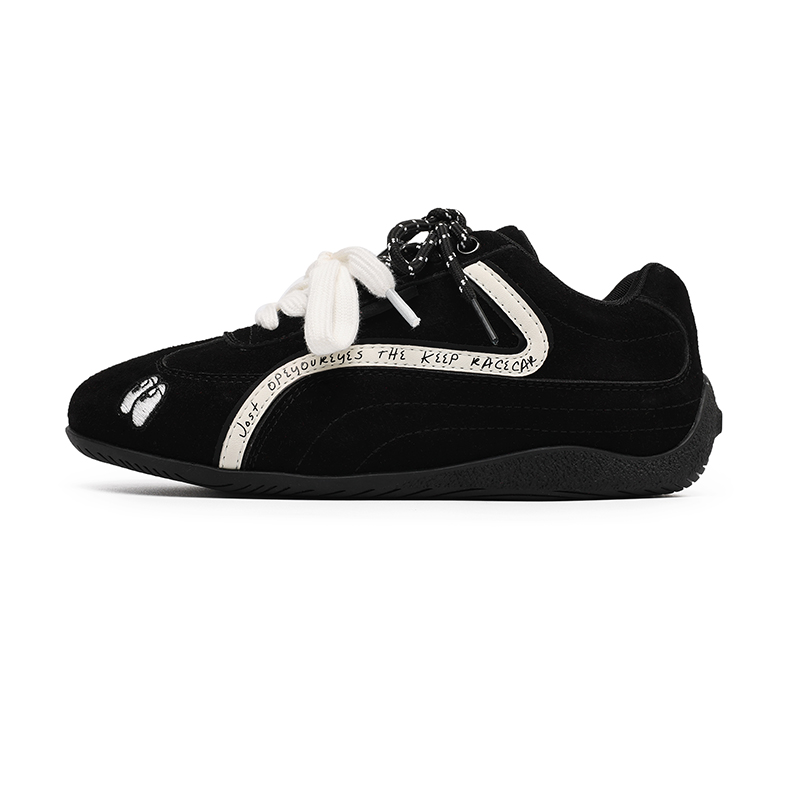 Retro Thin-Soled Casual Sneakers for Men and Women - Versatile Flat-Bottom Sports Shoes for 90s Inspired Style