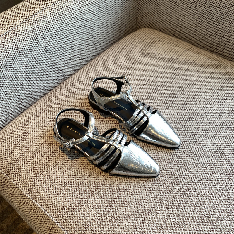 Silver Open-Toe Sandals for Women - Summer 2025 Retro Woven One-Strap Casual Low-Heel Roman Style Shoes