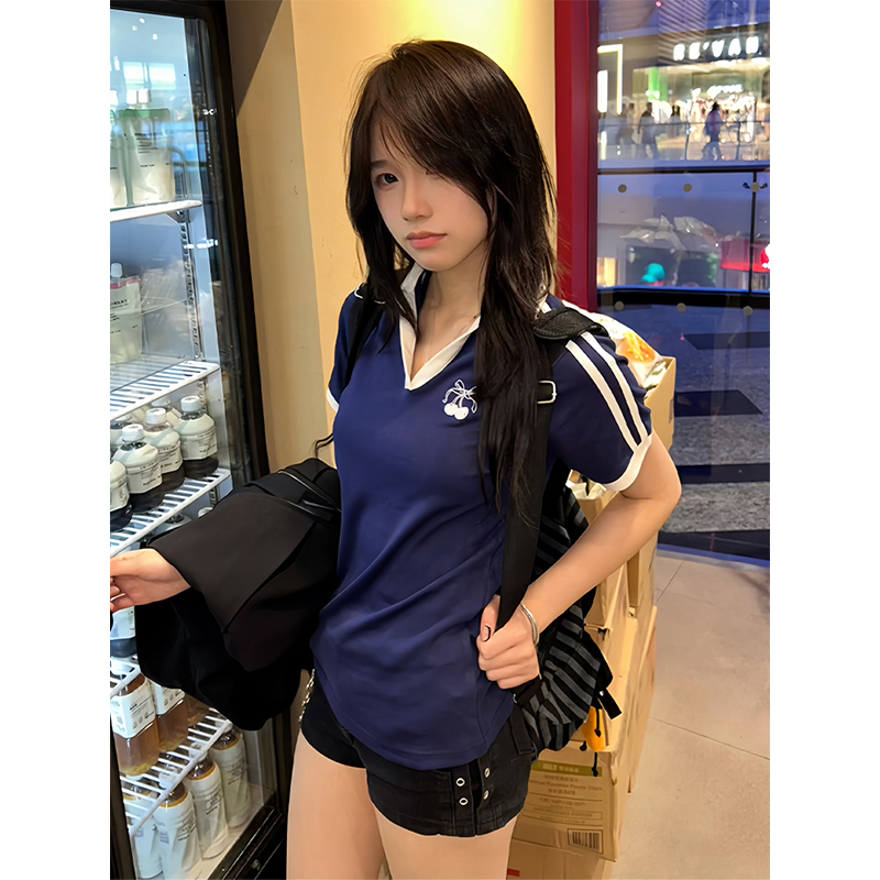 Spicy Girl College Style Polo Collar Short Sleeve T-Shirt with Cherry Embroidery - Slim Fit Color-Blocking Women's Summer Top