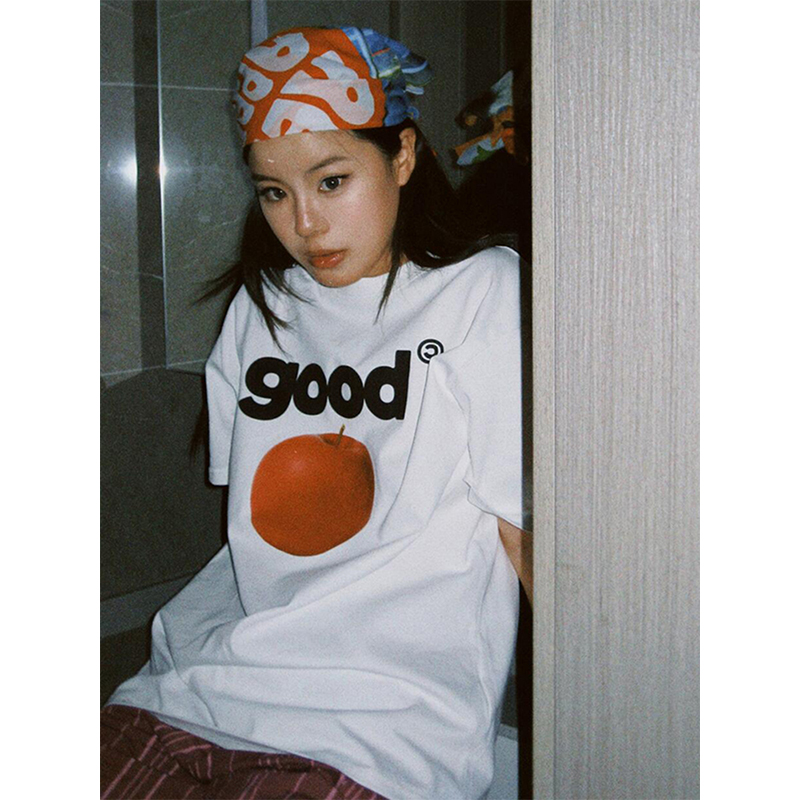 Summer Oversized Apple Print T-Shirt for Women - Casual Round Neck Heavyweight Short Sleeve Top, American Style Fashion
