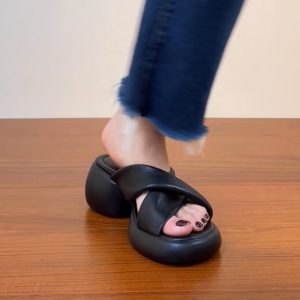 Thick-Soled Cross-Strap High Heels Sandals for Women - Summer 2025 Outdoor Footwear, Trendy Y2K Style