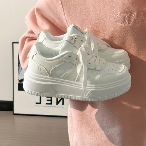 Thick-Soled White Bread Loaf Shoes for Women - Breathable, Versatile Spring/Summer Style, Height-Increasing Platform Sneakers