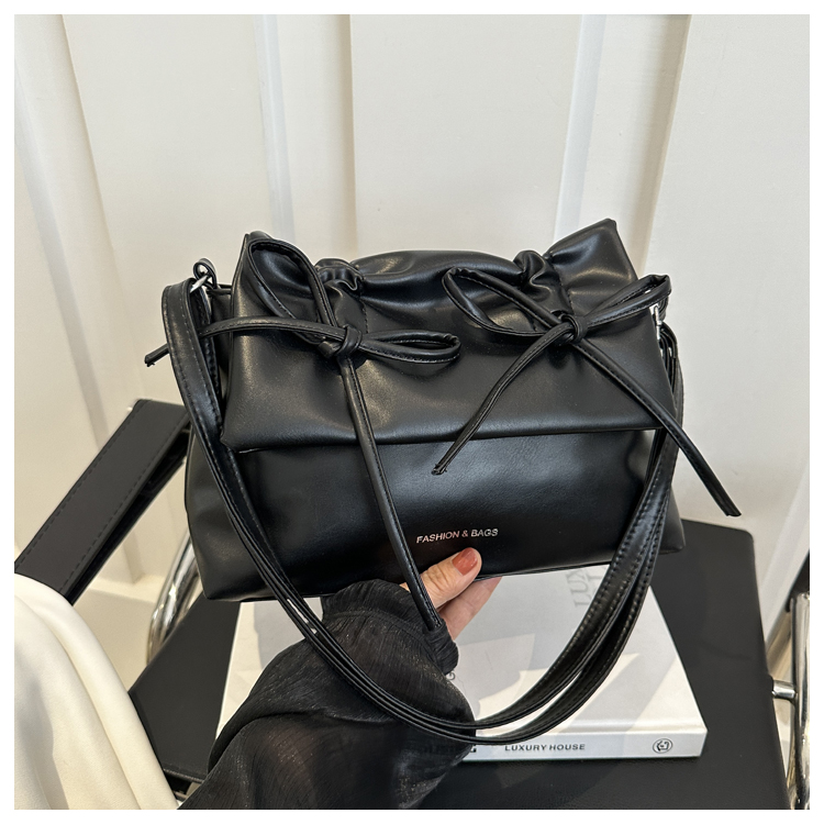 Trendy Pink Bow Shoulder Crossbody Bag for Women, Large Capacity Commuter Tote, 2025 Fashion Must-Have