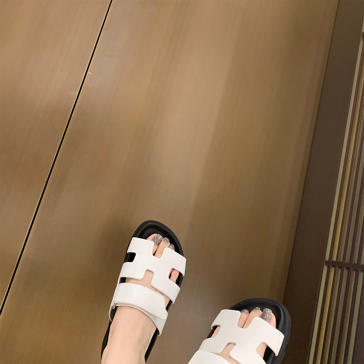 Trendy Sheepskin Sandals for Women - Casual One-Strap Velcro Slippers with Thick Sole - Stylish Summer Footwear