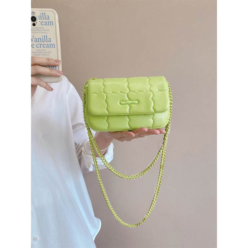 Trendy Women's Cookie Pattern Shoulder Bag - Glossy Versatile Chain Crossbody Bag for 2023 Fashionistas
