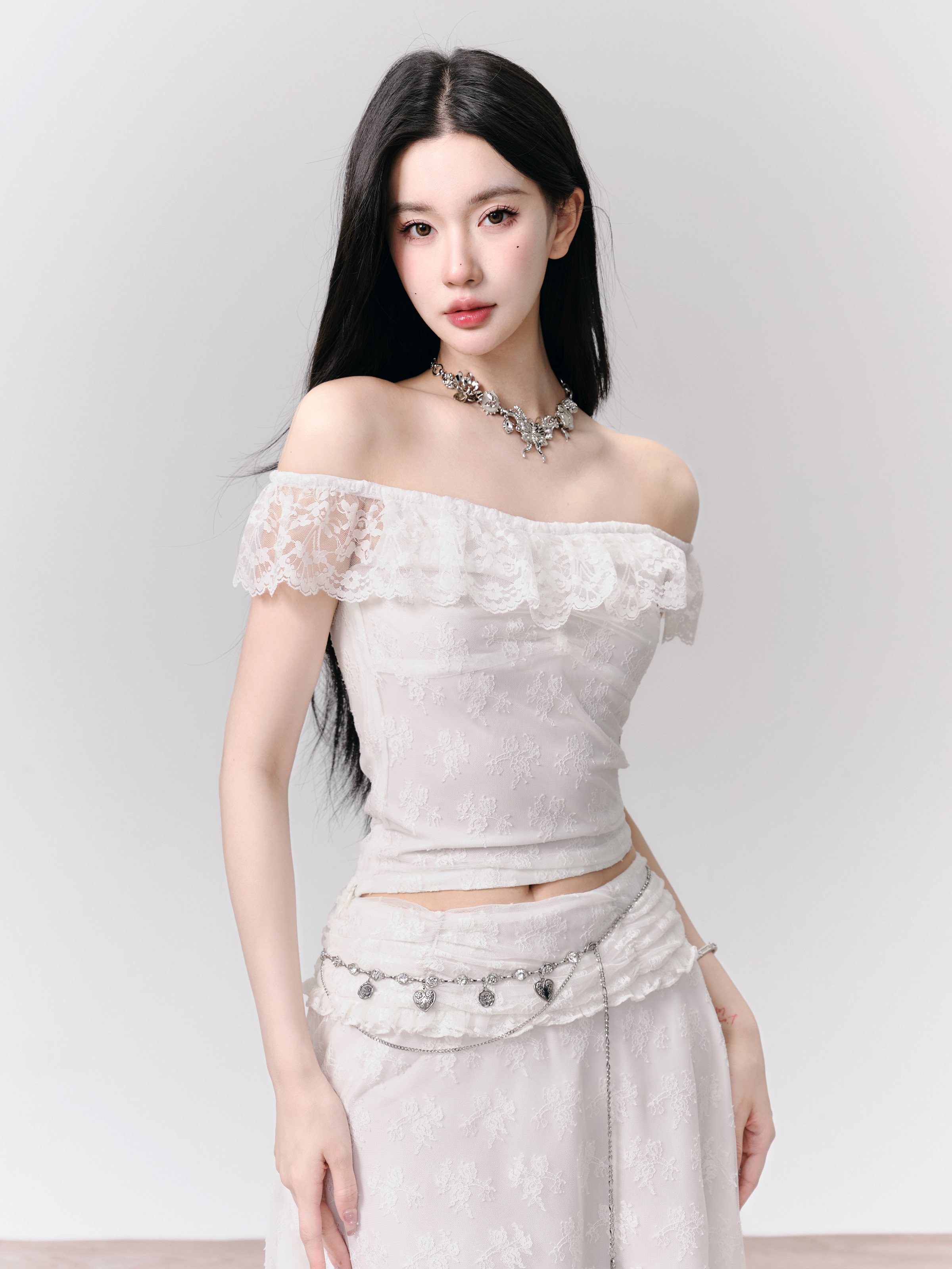 Versatile Retro High-End Pendant Waist Chain - Rose Melody Design for a Unique and Elegant Look