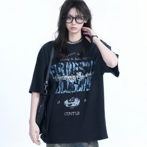 Vintage American-Style Distressed Loose Fit Short-Sleeve T-Shirt for Women with Mottled Print - Y2K Fashion Essential