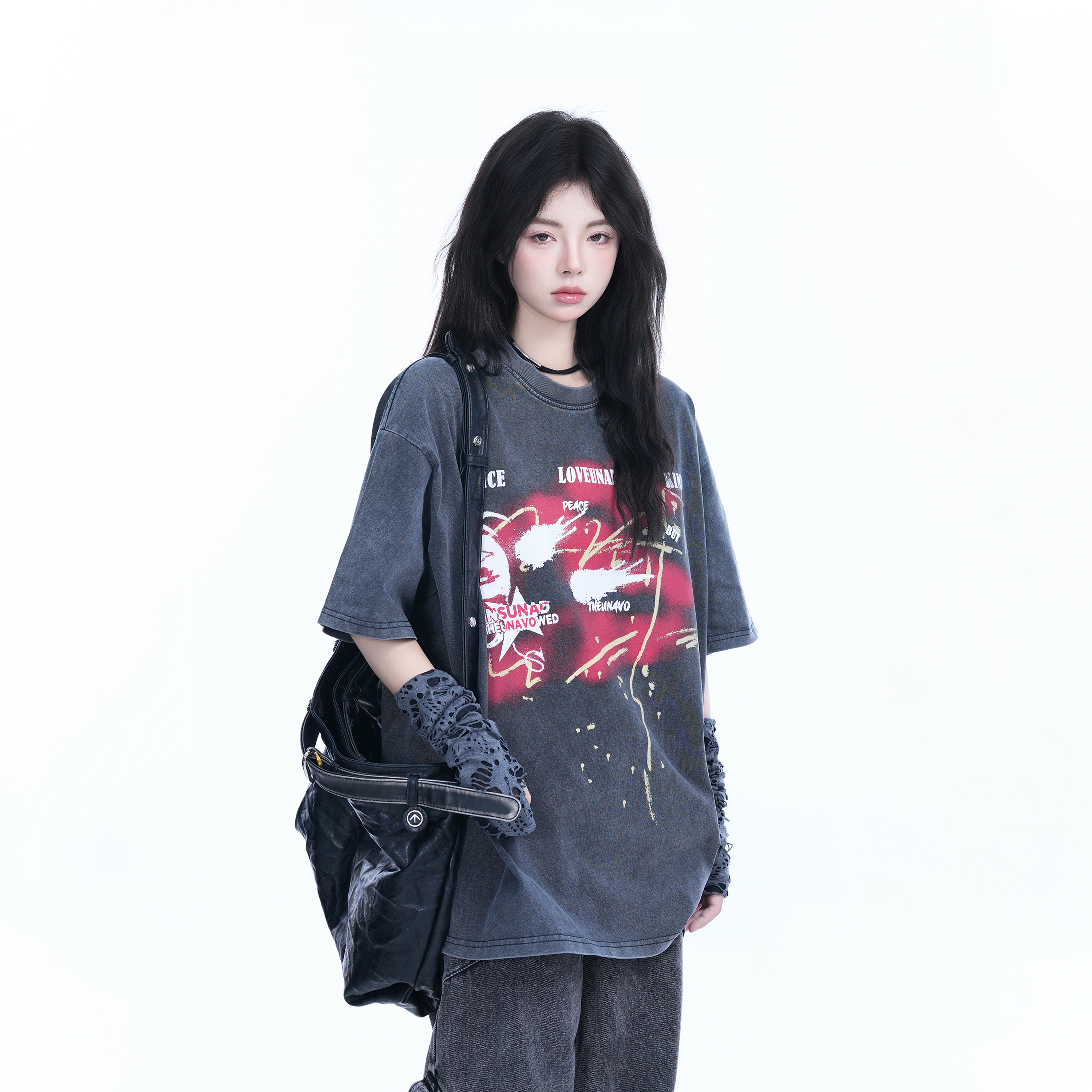 Vintage American-Style Oversized Short-Sleeve T-Shirt for Women - "Sit and Eat Until the Mountains Are Empty" - Trendy Loose Fit
