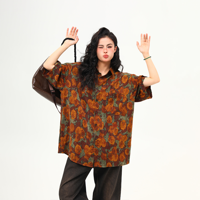 Vintage Floral Short Sleeve Shirt for Women - Retro Loose Fit Summer Top, Trendy Personality Style, 90s Inspired Fashion