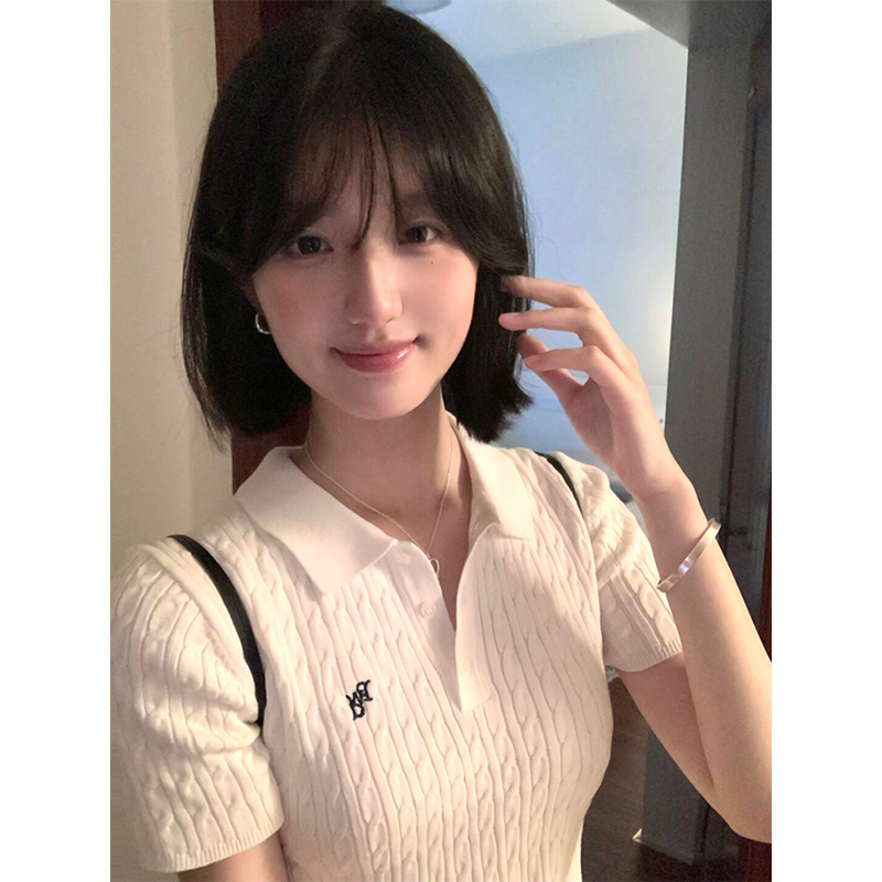 Vintage White Cropped Polo Collar T-Shirt with Twisted Floral Design - Short Sleeve Slim-Fit Women's Summer Top