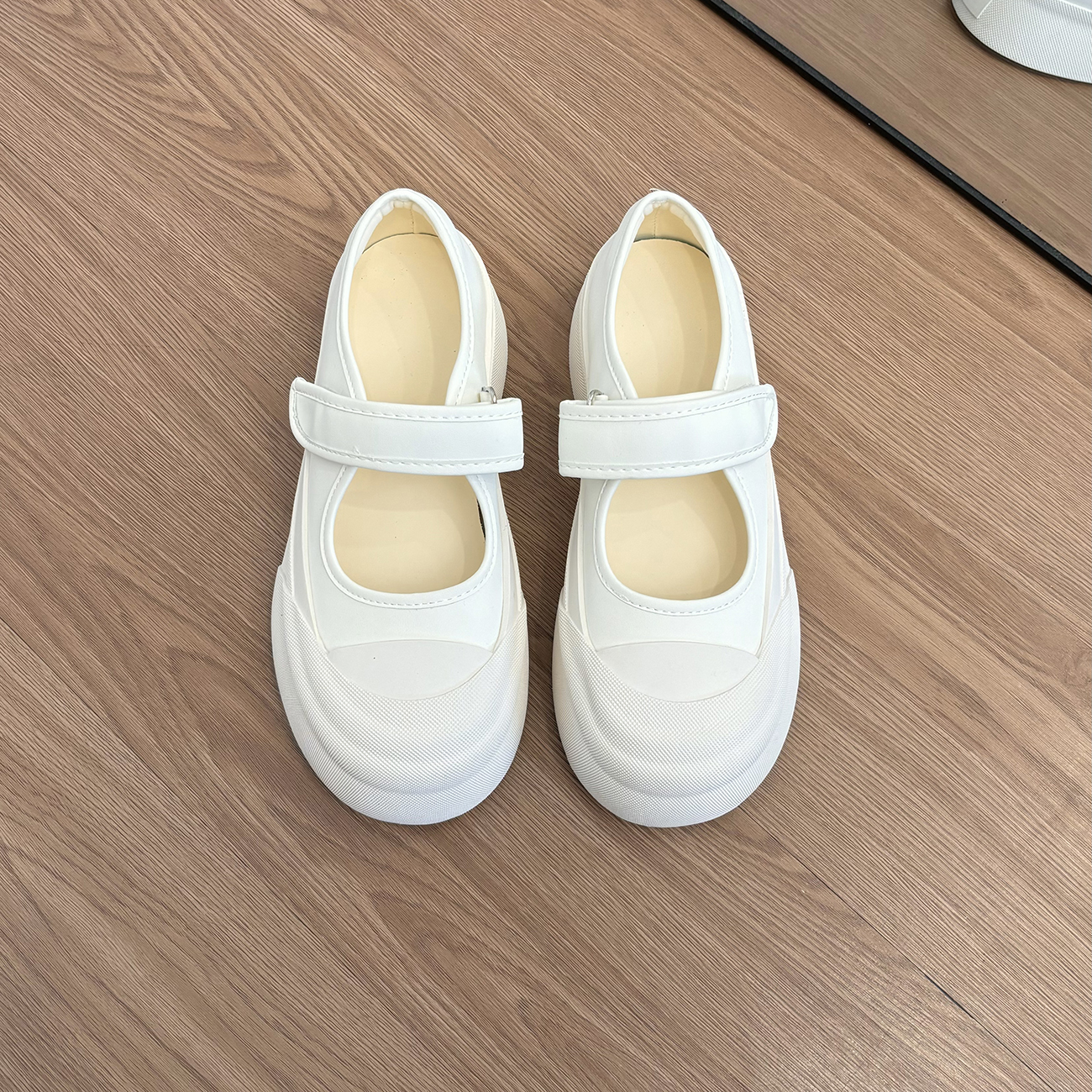 Women's Cowhide Leather Big Head Mary Jane Shoes - Versatile Thick-Soled Platform with Velcro - Stylish Casual Footwear