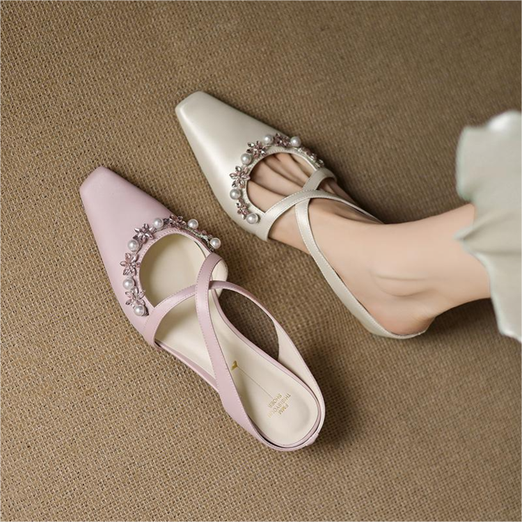 Women's Cross-Strap Ultra-Soft Sandals with Pearl Rhinestone Detail - Fashionable and Versatile Italian Style Footwear