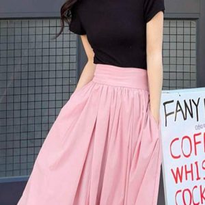 Women's Half-High Collar Ribbed Short Sleeve Top - Versatile Knitted Cotton Black Pullover for Spring/Summer 2025