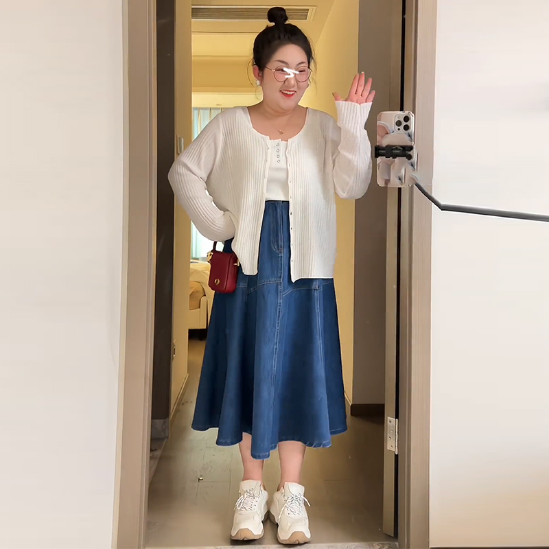 Women's Plus Size Slimming Loose Knitted Cardigan - Spring Ice Silk Solid Color Top for Sun Protection, Unique French Style