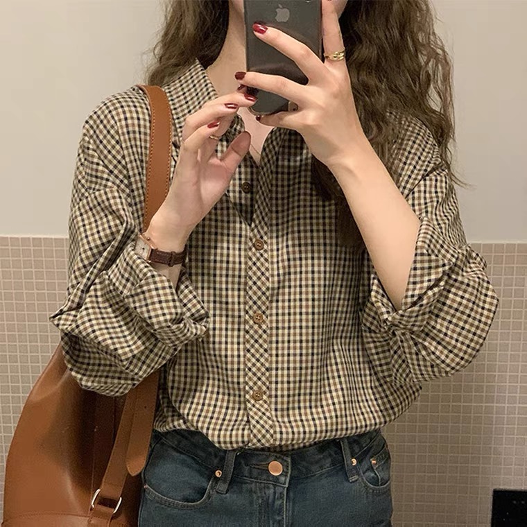 Women's Retro Checkered Polo Shirt - French Chic Top in Autumn/Summer 2025 Style, Niche Hong Kong Design
