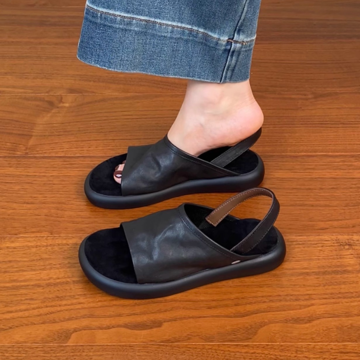 Women's Soft Comfortable Flat Open-Toe Sandals in Top Layer Cowhide - 2025 Summer Casual Footwear